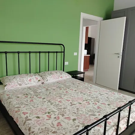 House Casa Zona Stazione *